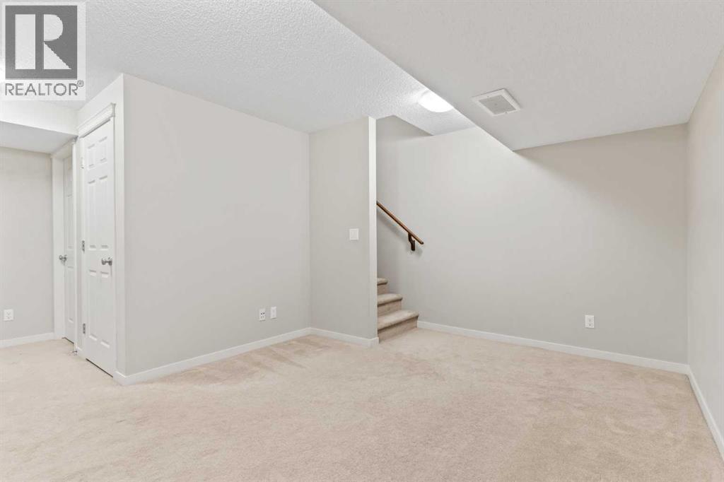 Single Family House for Sale in  Auburn Glen Common SE Auburn Bay Calgary 