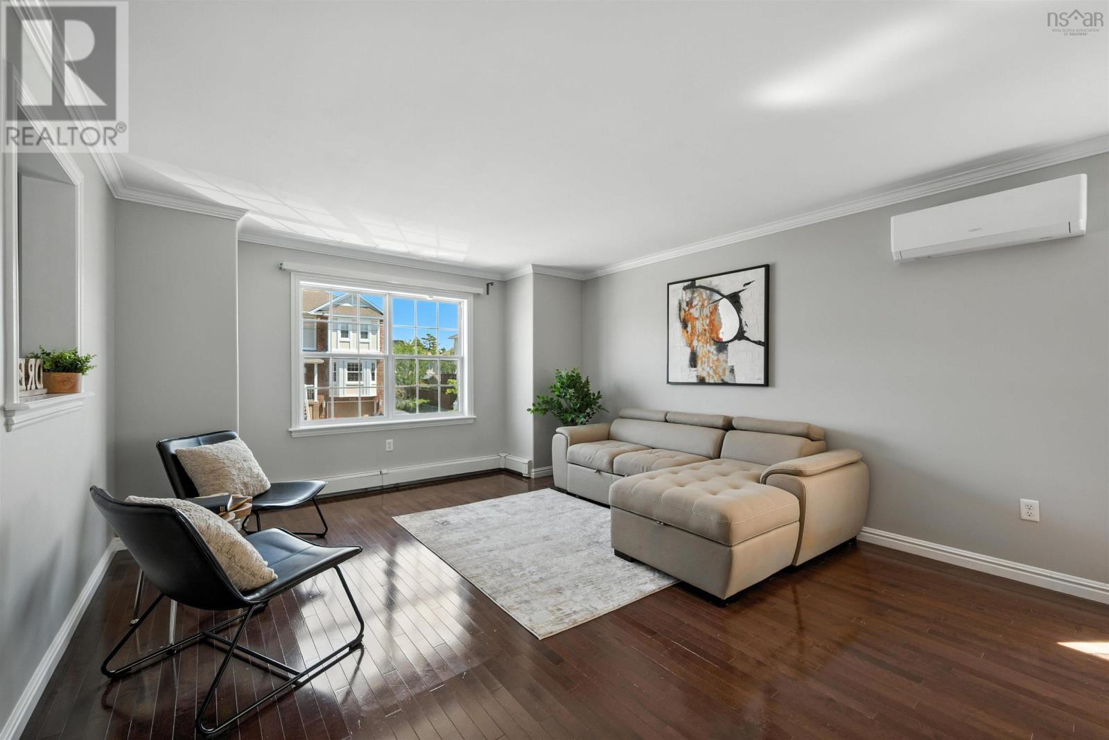 Property 23 of 48 of 46 Fathom Court