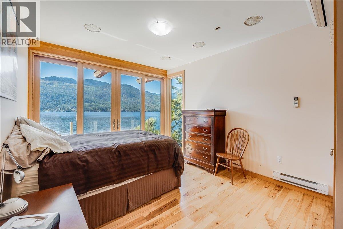 2411 Sunset Drive, Christina Lake