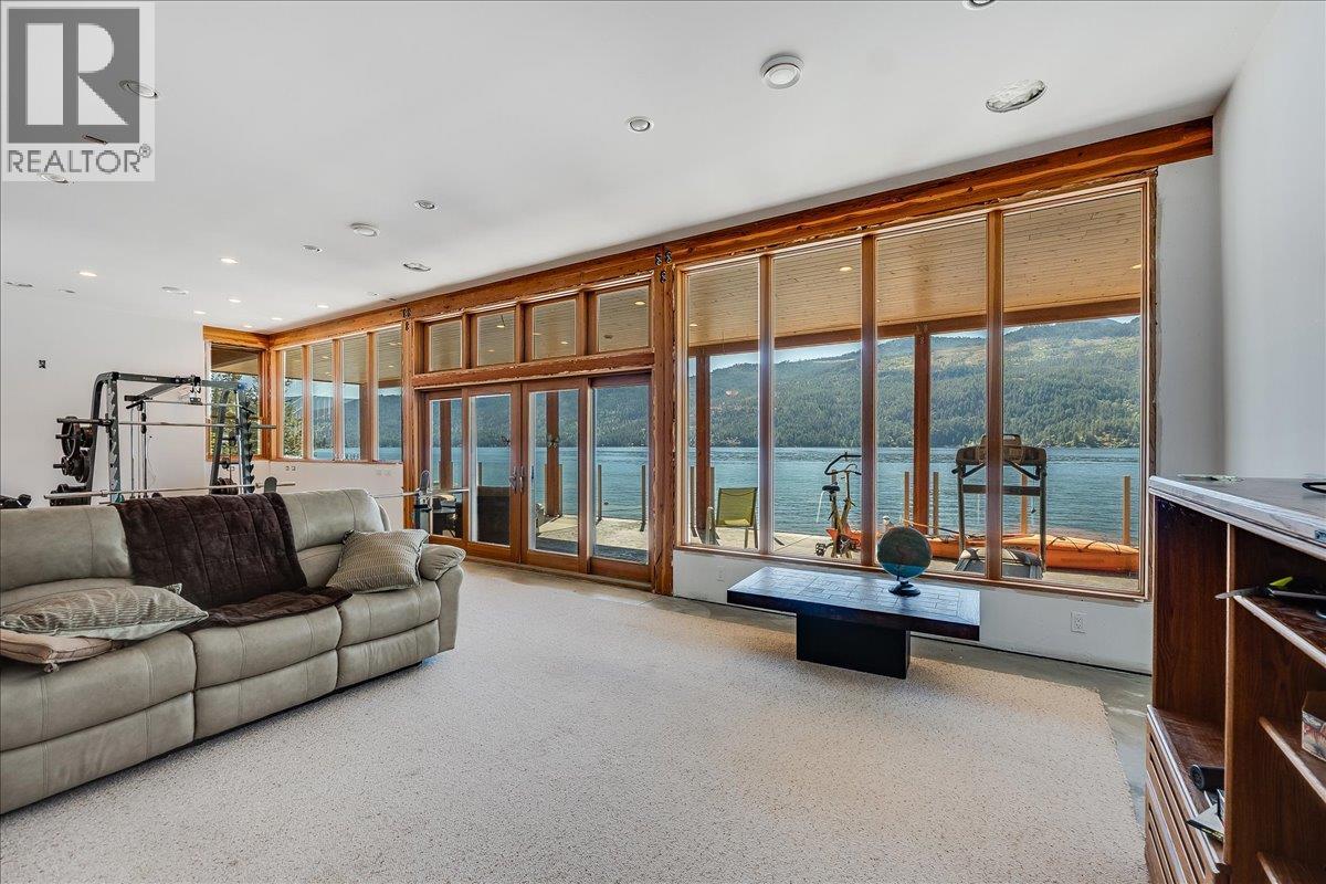 2411 Sunset Drive, Christina Lake