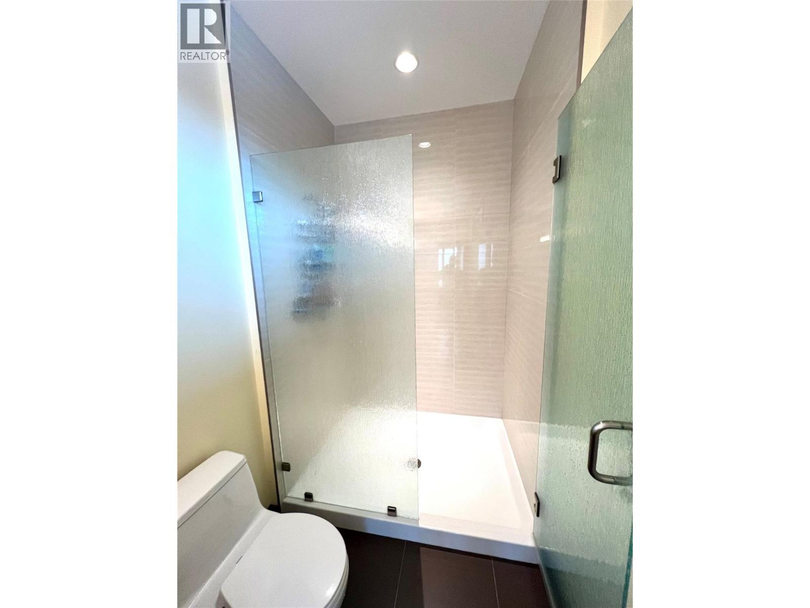 2411 Sunset Drive, Christina Lake