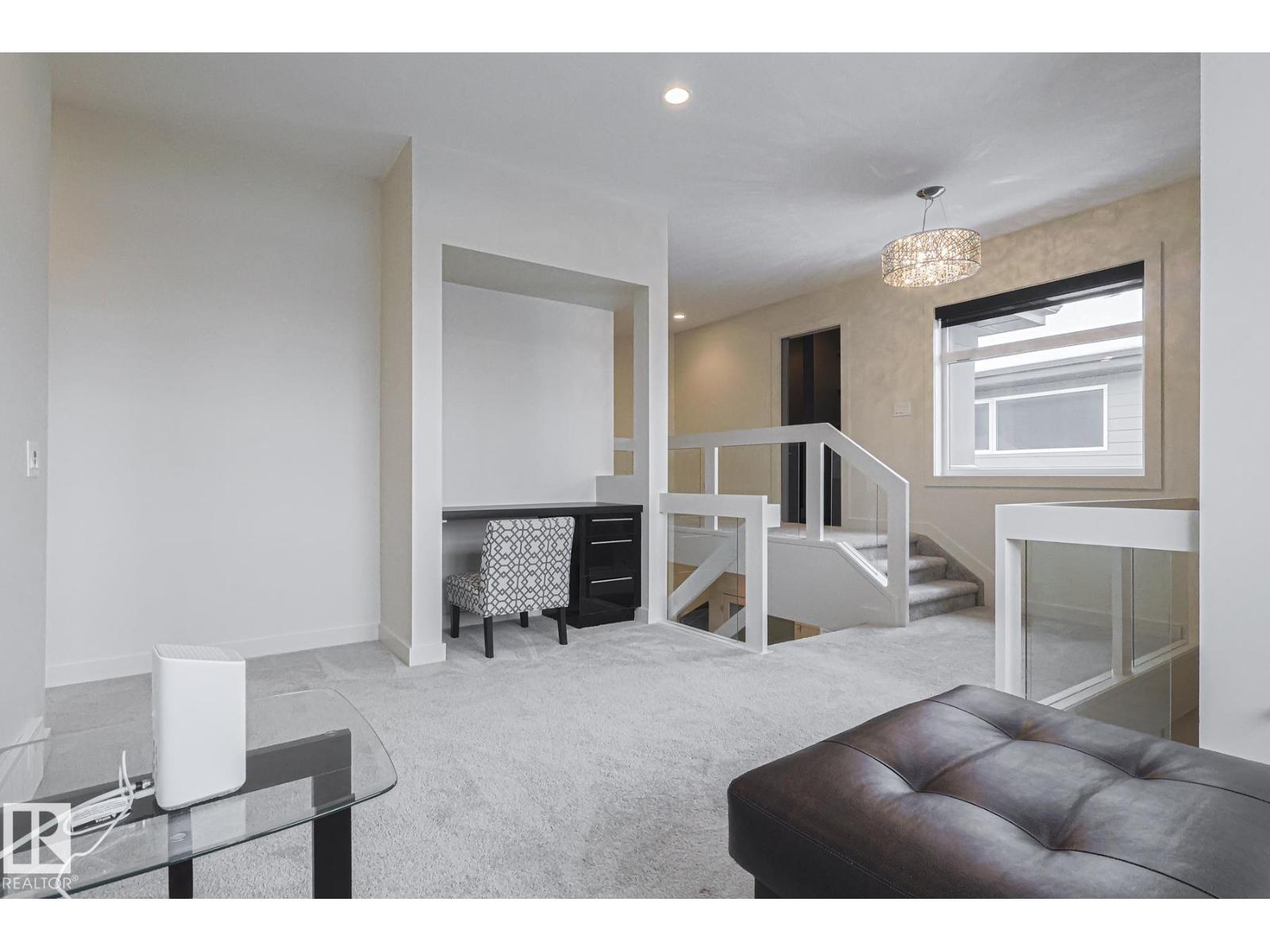 1116 HAINSTOCK GREEN GR SW, Edmonton