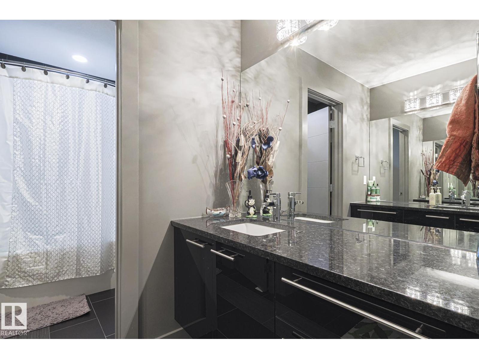 1116 HAINSTOCK GREEN GR SW, Edmonton