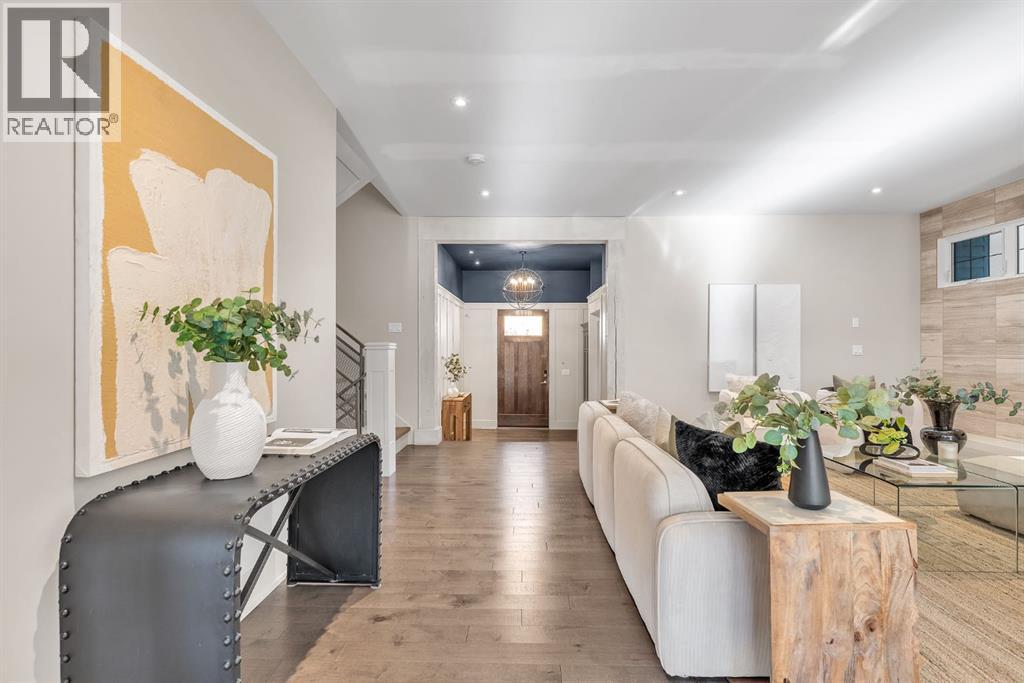 Single Family House for Sale in  Britannia Drive SW Elboya Calgary 