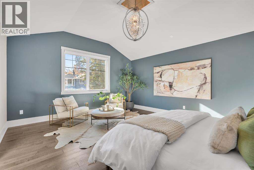 Single Family House for Sale in  Britannia Drive SW Elboya Calgary 