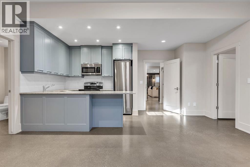 Single Family House for Sale in  Britannia Drive SW Elboya Calgary 