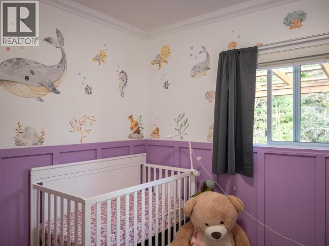 6835 DRAKE STREET, Powell River