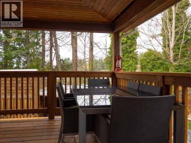 6835 DRAKE STREET, Powell River