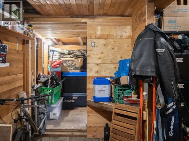 6835 DRAKE STREET, Powell River