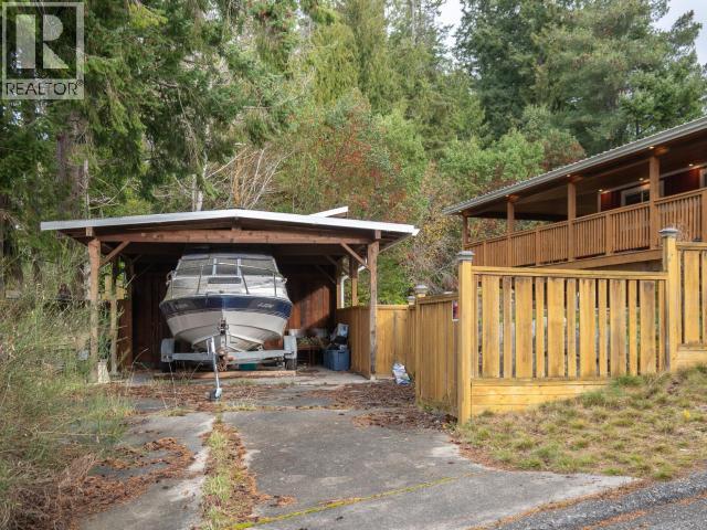 6835 DRAKE STREET, Powell River