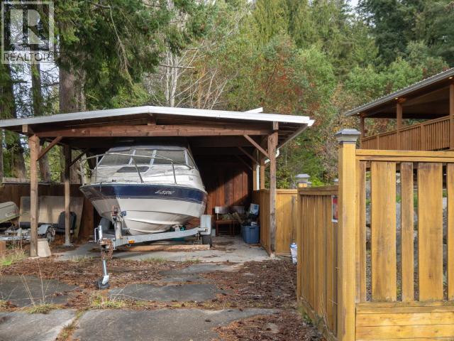 6835 DRAKE STREET, Powell River