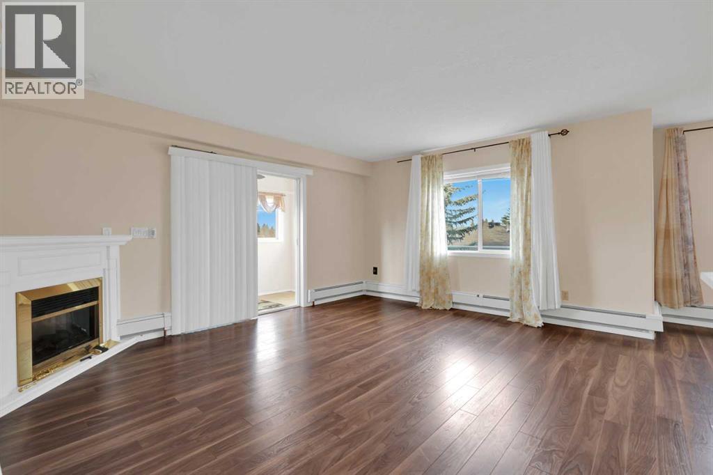 Single Family House for Sale in   Manora Place NE Marlborough Park Calgary 