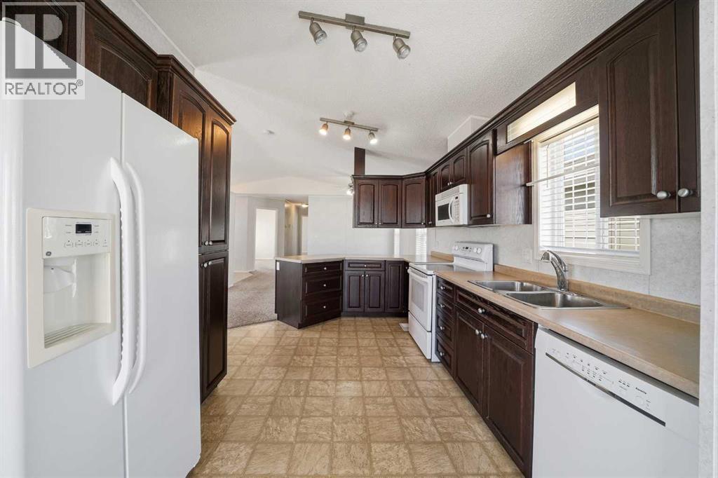 11 Baywood Link, Sylvan Lake