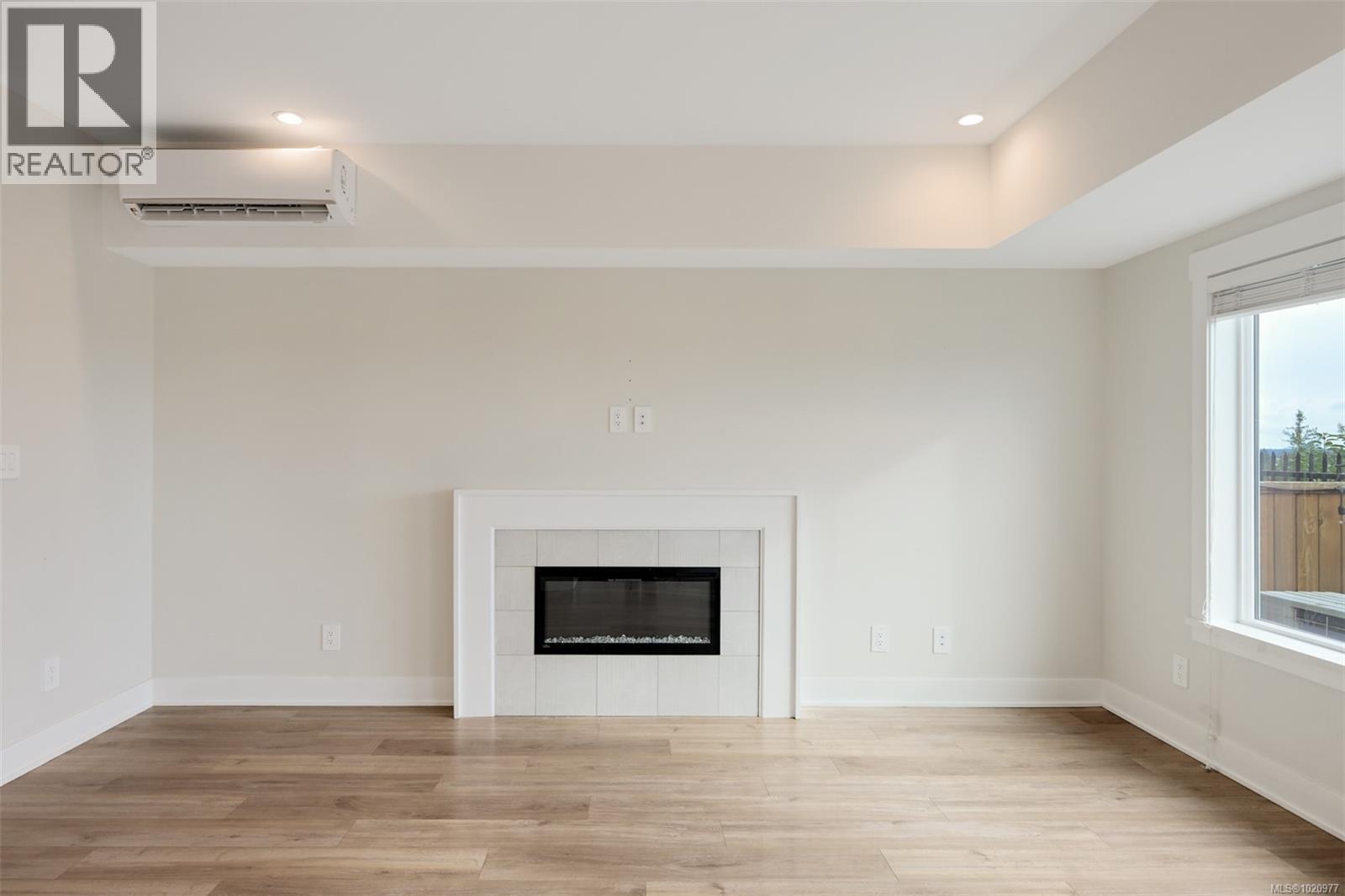  1137 Moonstone Loop, Langford