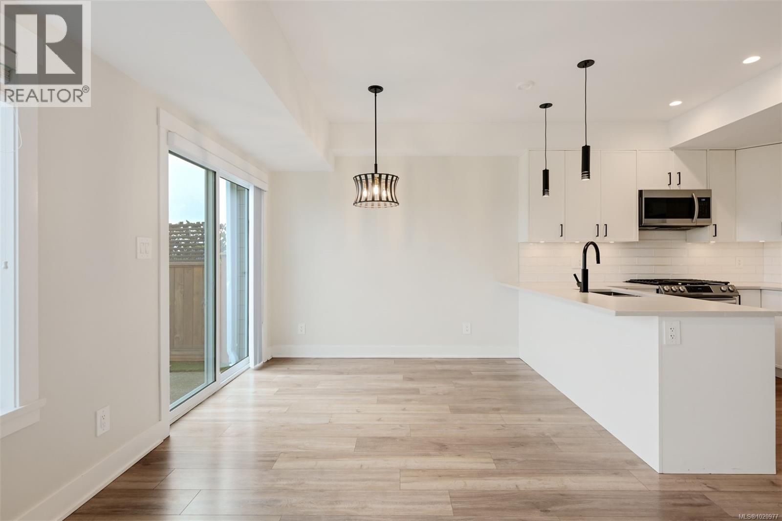  1137 Moonstone Loop, Langford