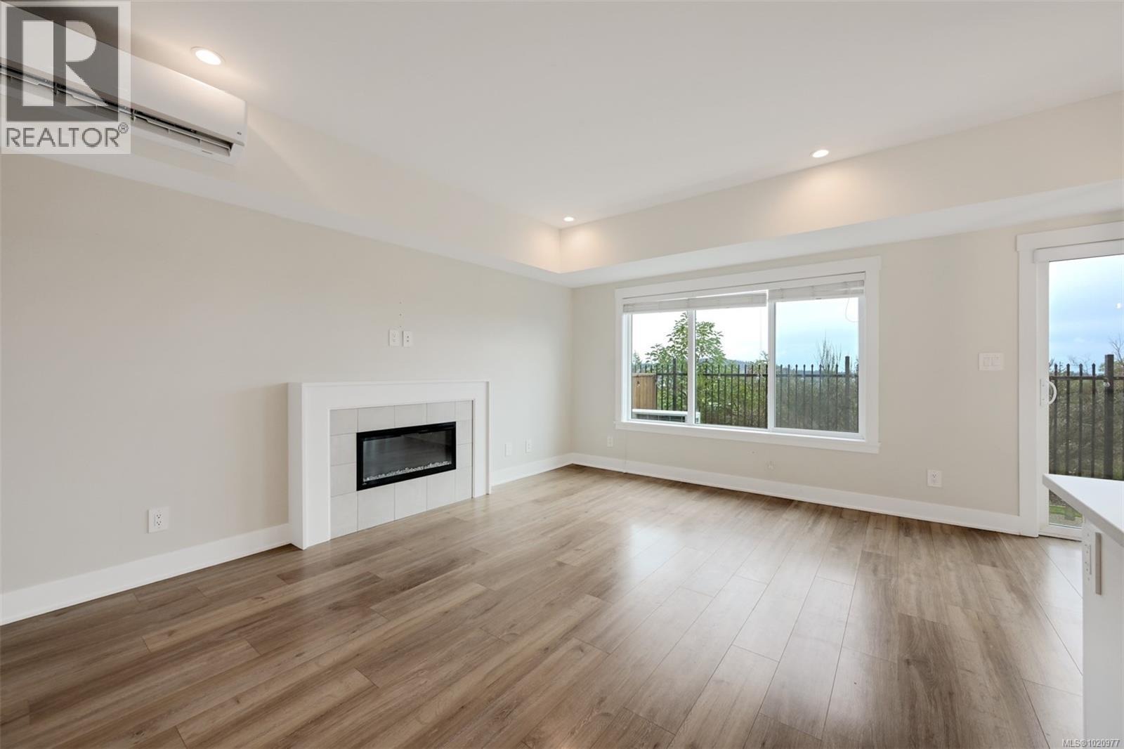  1137 Moonstone Loop, Langford