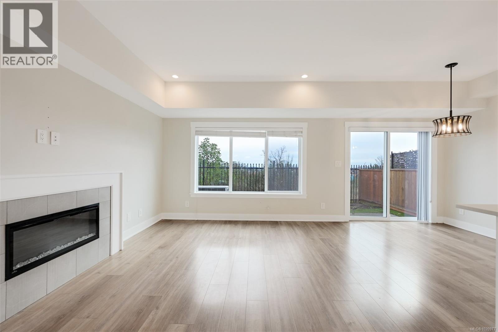  1137 Moonstone Loop, Langford