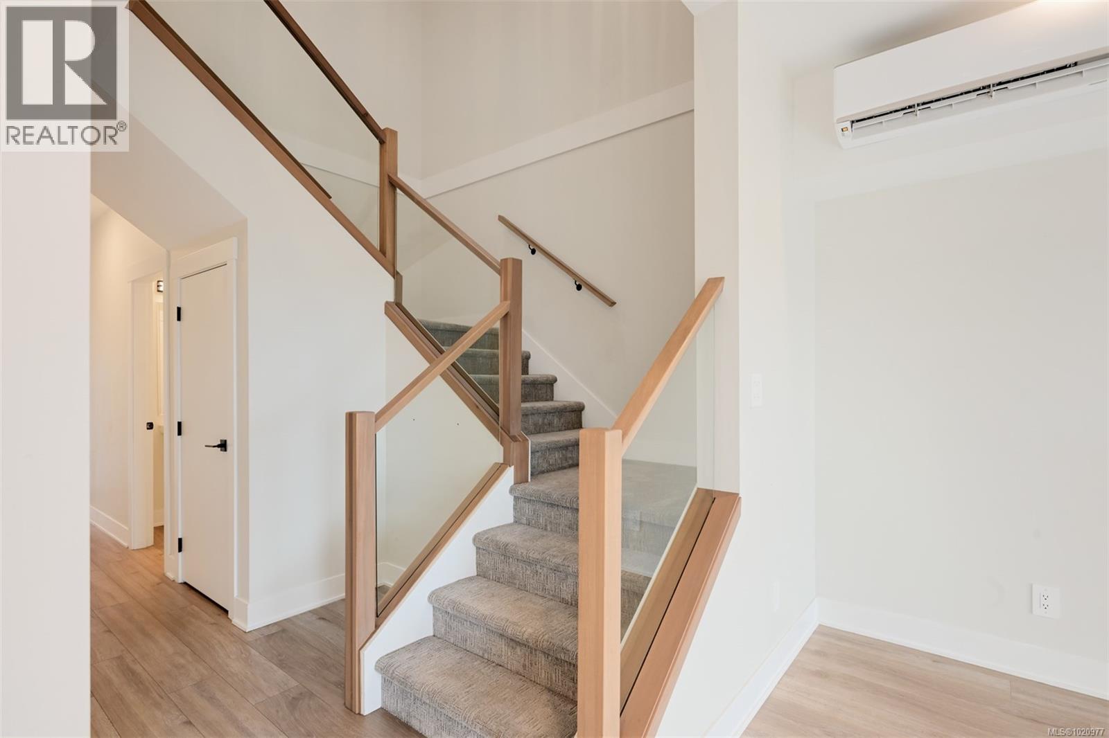  1137 Moonstone Loop, Langford