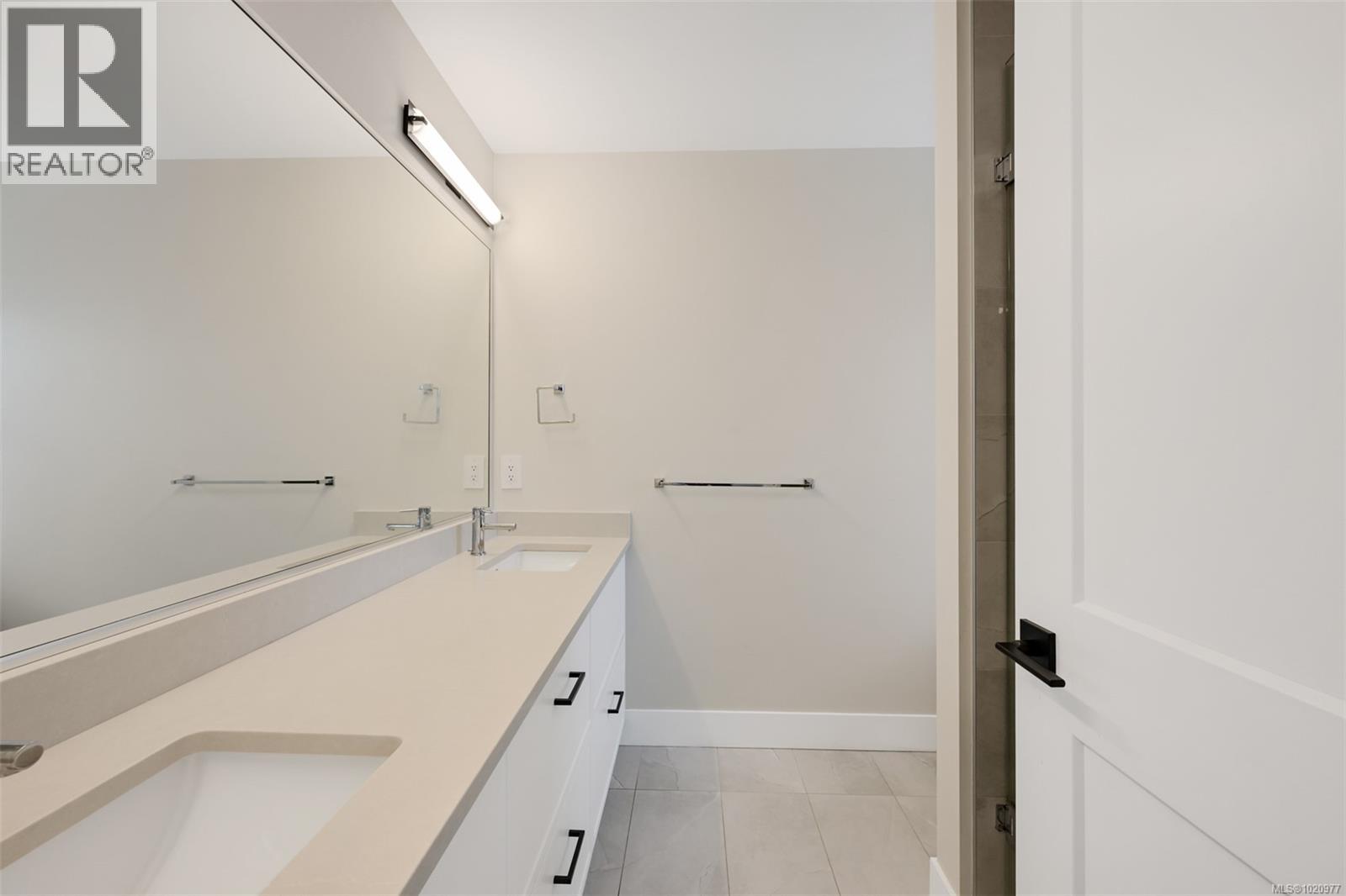  1137 Moonstone Loop, Langford