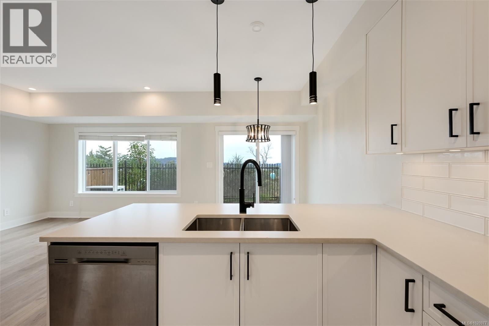  1137 Moonstone Loop, Langford