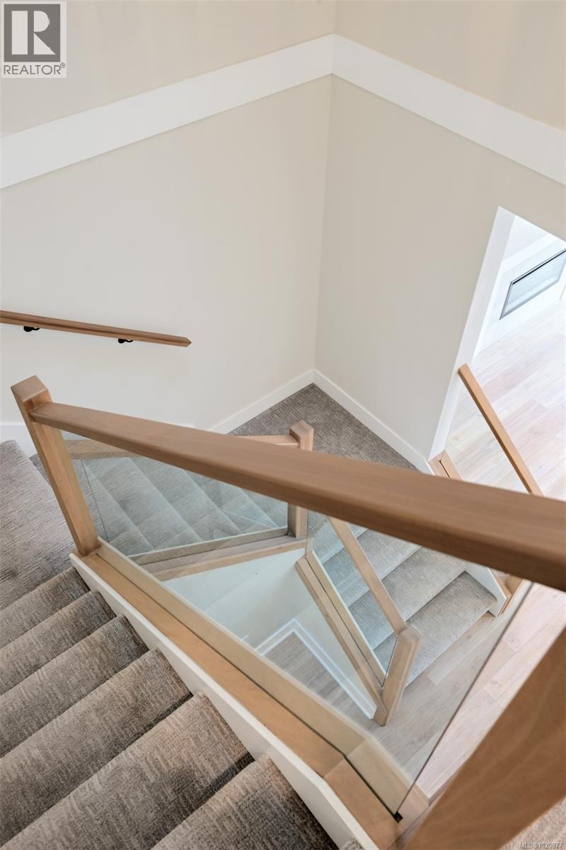  1137 Moonstone Loop, Langford