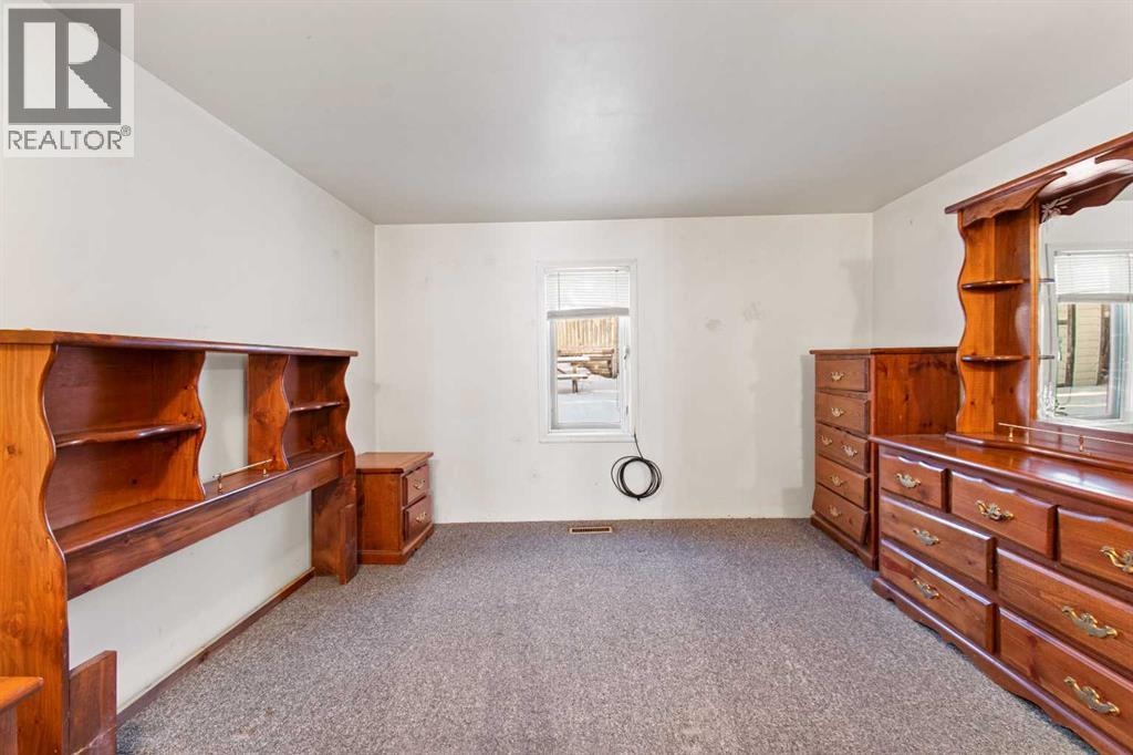 2013 25th Avenue, Delburne