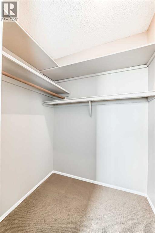 Single Family House for Sale in   Brookpark Drive SW Braeside Calgary 