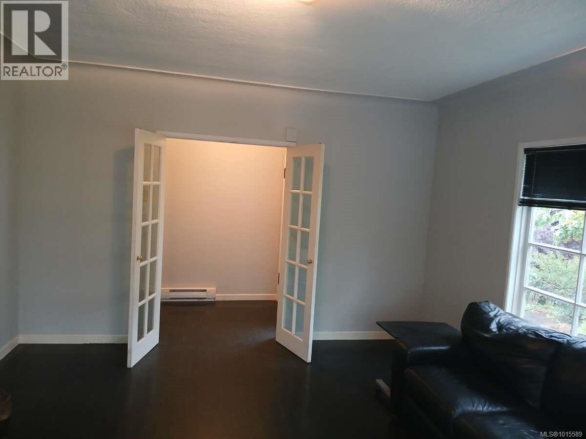 2120 Byron St, Oak Bay