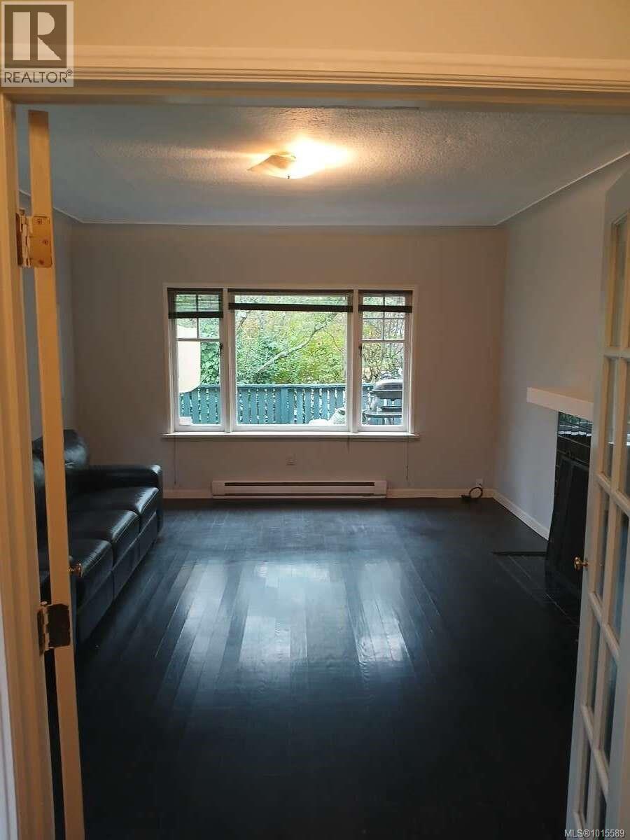 2120 Byron St, Oak Bay