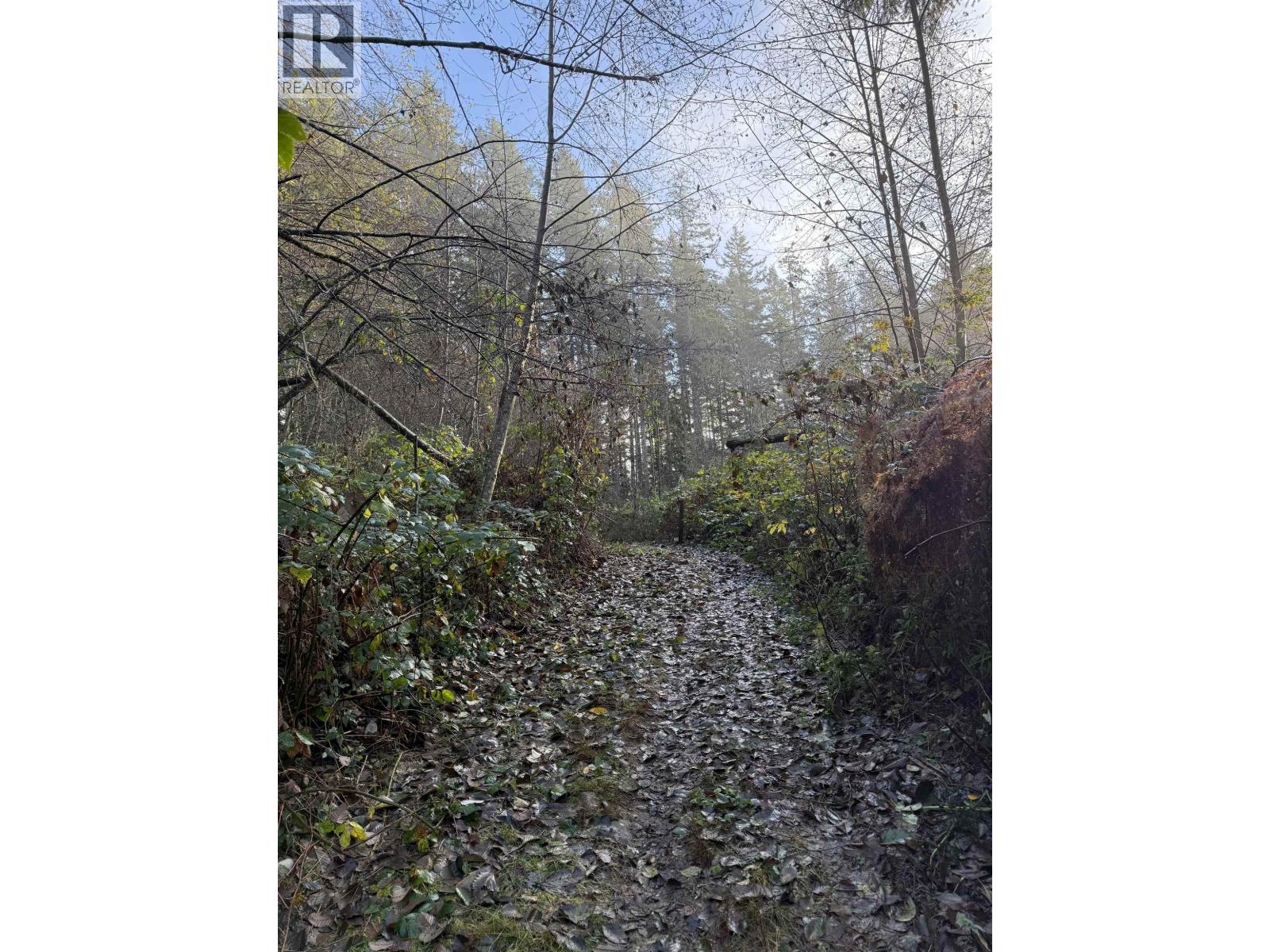 1594 CEMETERY ROAD, Gibsons