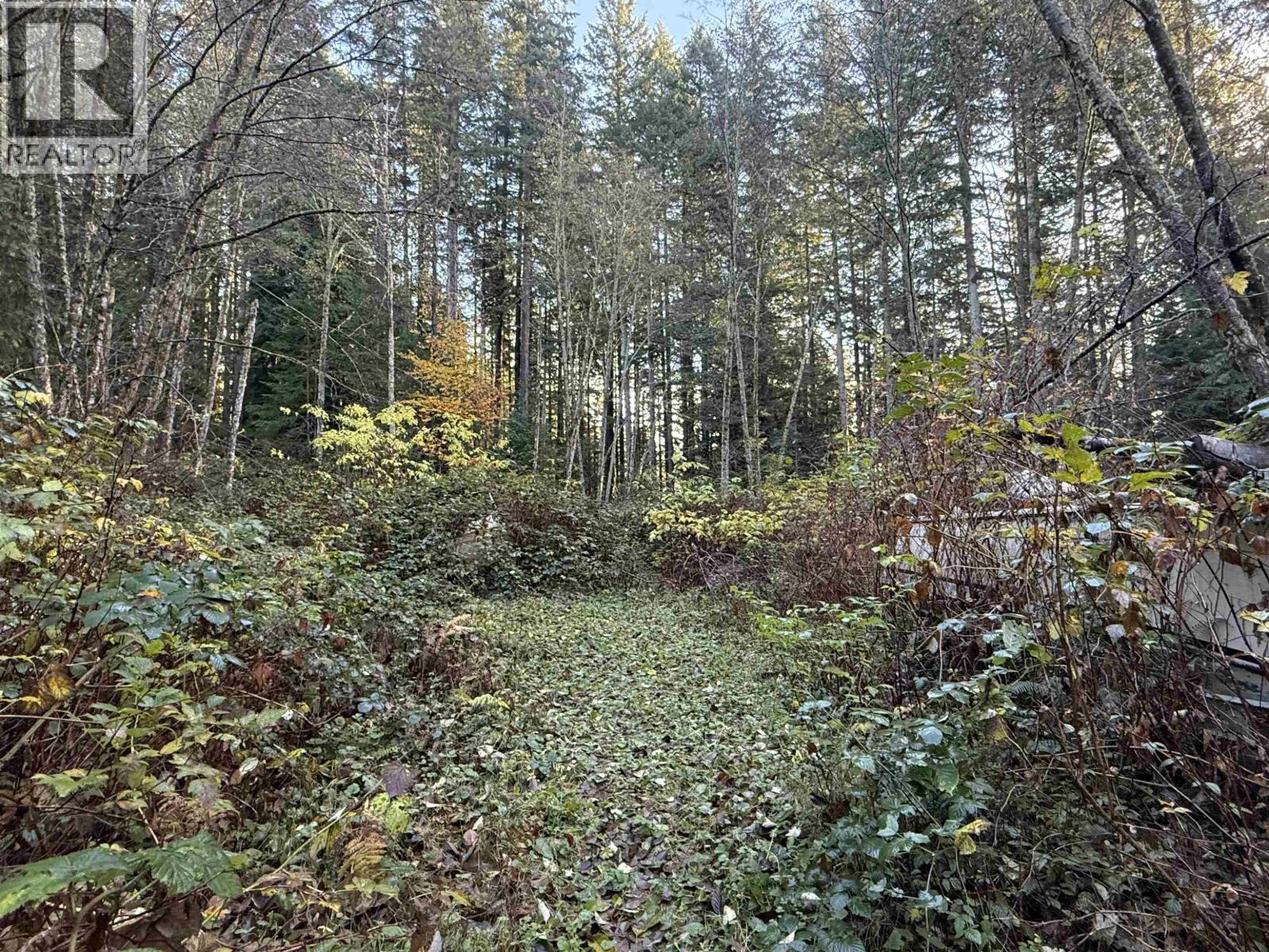 1594 CEMETERY ROAD, Gibsons