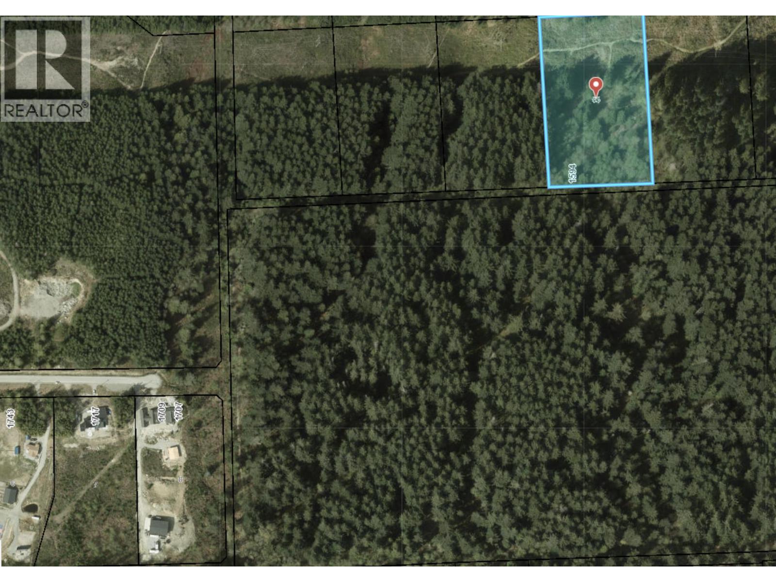 1594 CEMETERY ROAD, Gibsons