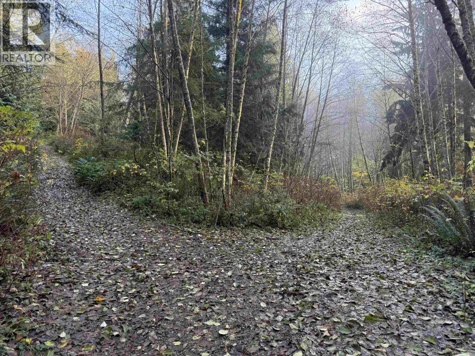 1594 CEMETERY ROAD, Gibsons