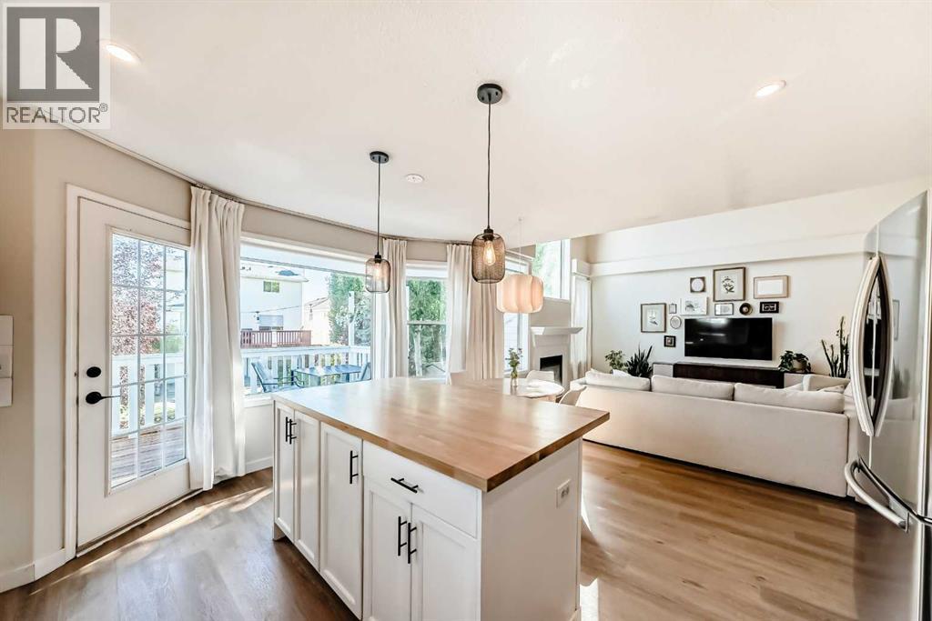 Single Family House for Sale in  Hidden Valley Crescent NW Hidden Valley Calgary 