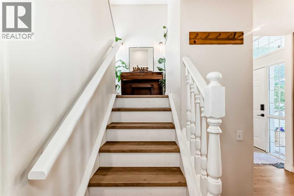 Single Family House for Sale in  Hidden Valley Crescent NW Hidden Valley Calgary 