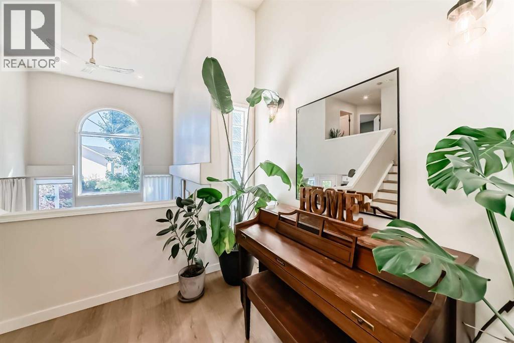 Single Family House for Sale in  Hidden Valley Crescent NW Hidden Valley Calgary 