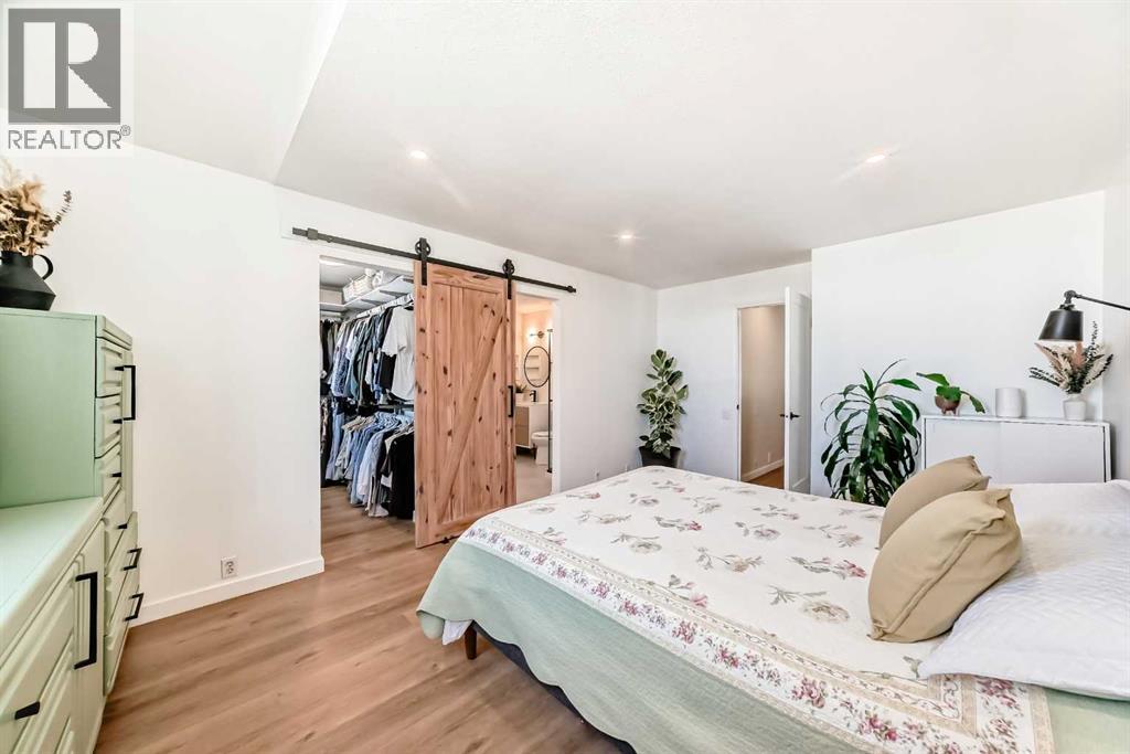 Single Family House for Sale in  Hidden Valley Crescent NW Hidden Valley Calgary 