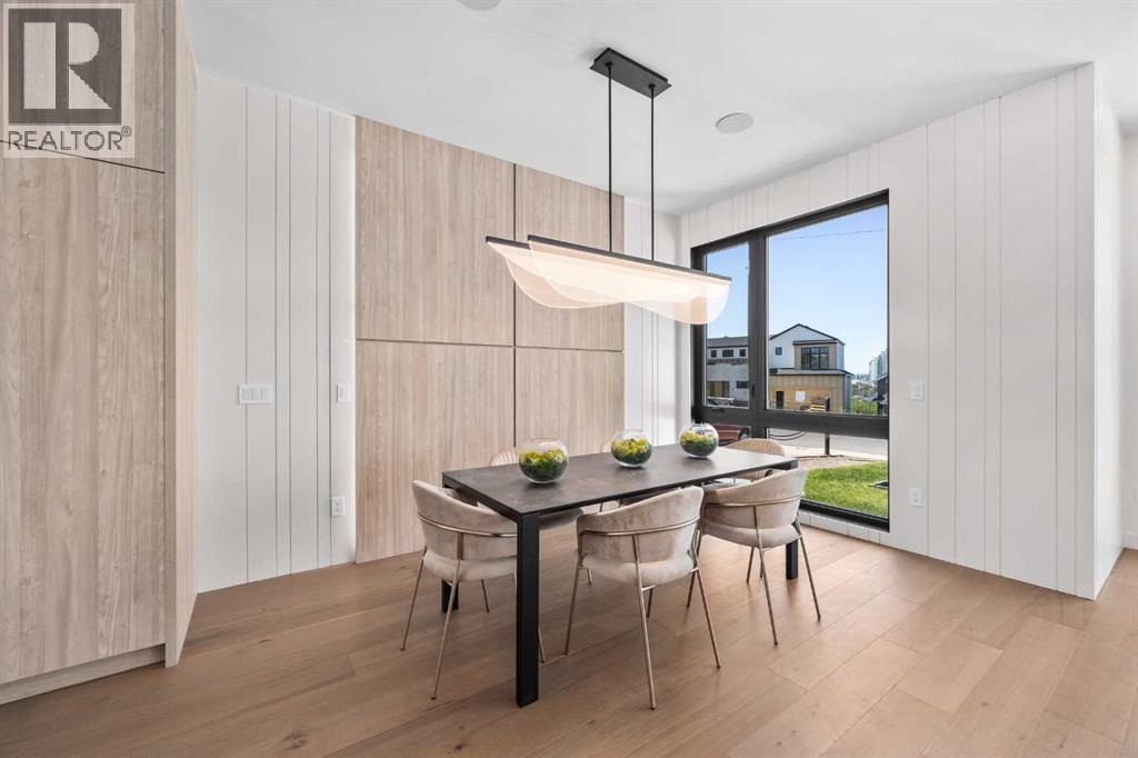 Single Family House for Sale in   Street NE Renfrew Calgary 