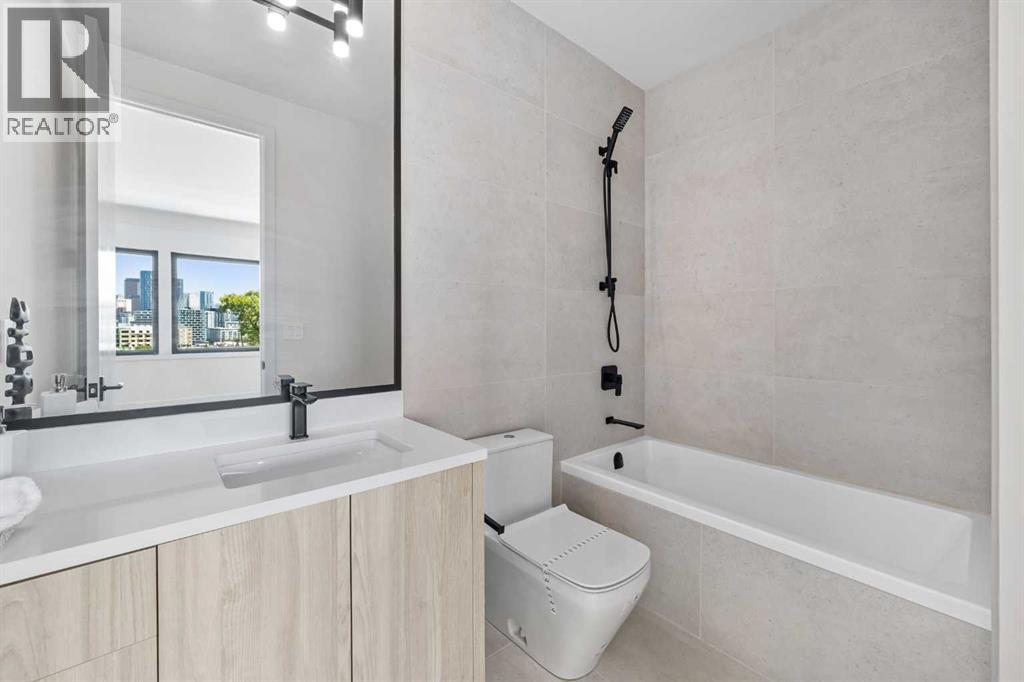 Single Family House for Sale in   Street NE Renfrew Calgary 