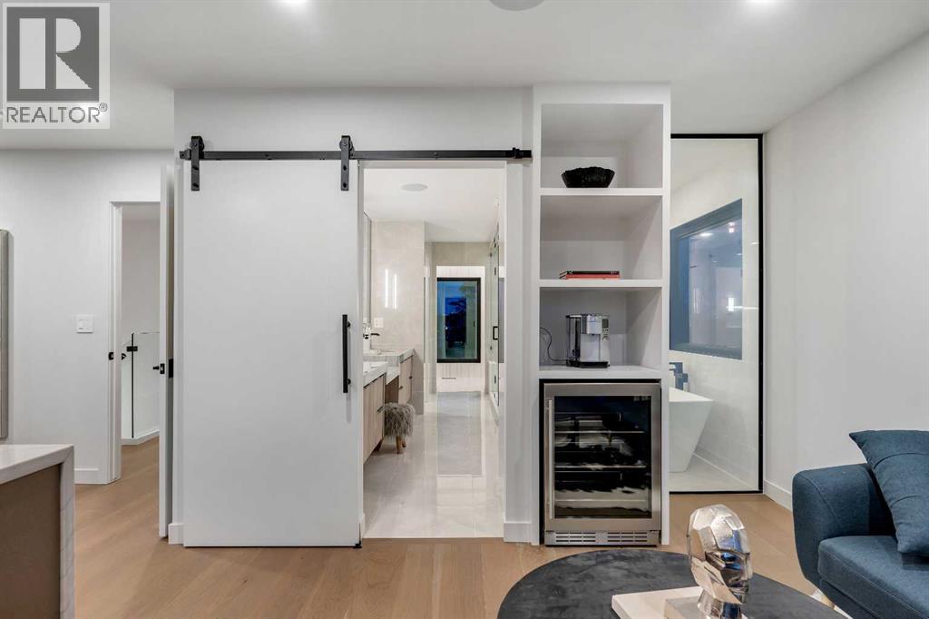 Single Family House for Sale in   Street NE Renfrew Calgary 