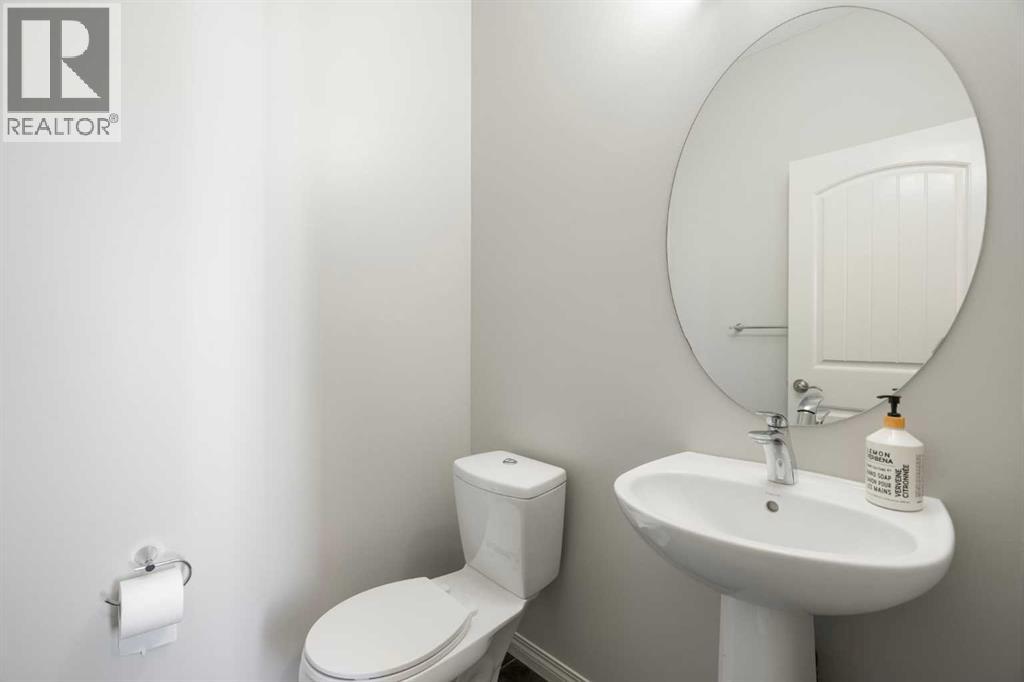 75 River Heights Boulevard, Cochrane