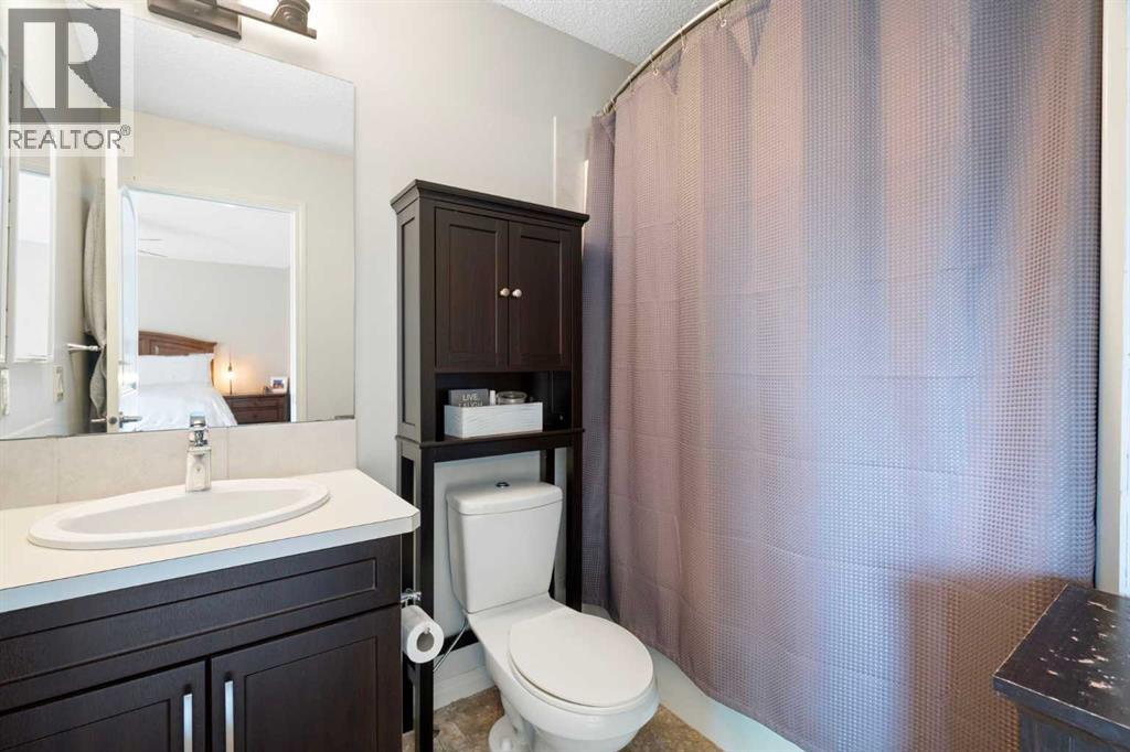 75 River Heights Boulevard, Cochrane