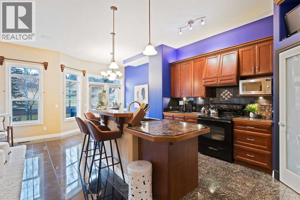 Single Family House for Sale in  Discovery Ridge Gardens SW Discovery Ridge Calgary 