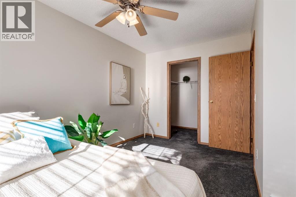 Single Family House for Sale in  Millrise Green SW Millrise Calgary 