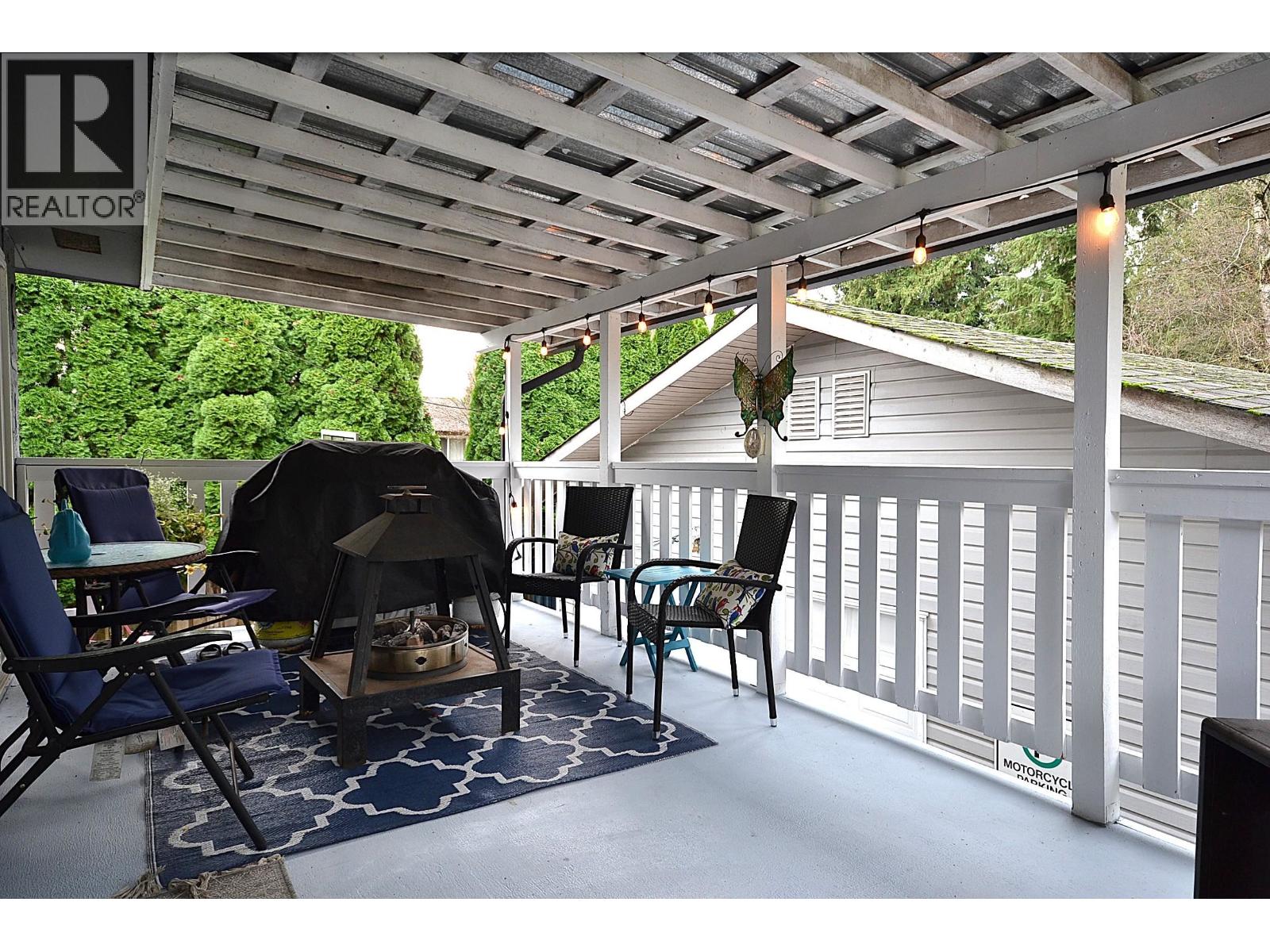 11717 209 STREET, Maple Ridge