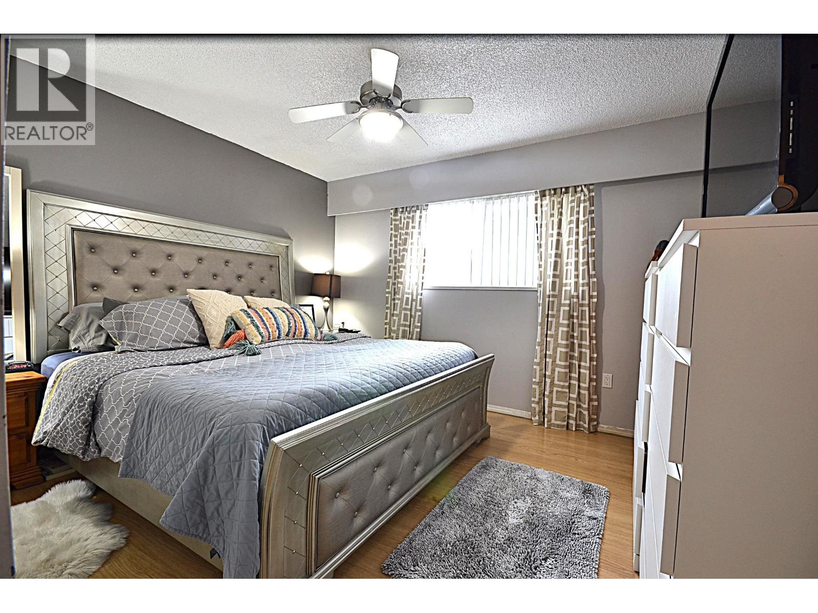 11717 209 STREET, Maple Ridge