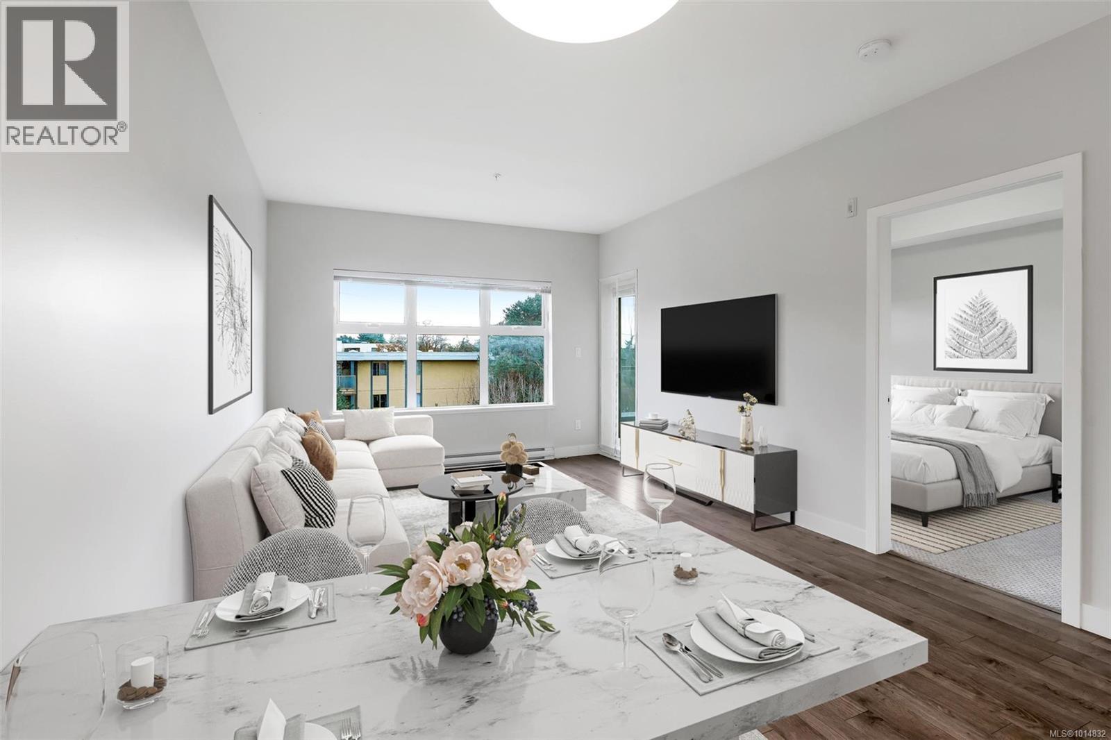 310 1000 Inverness Road, Saanich