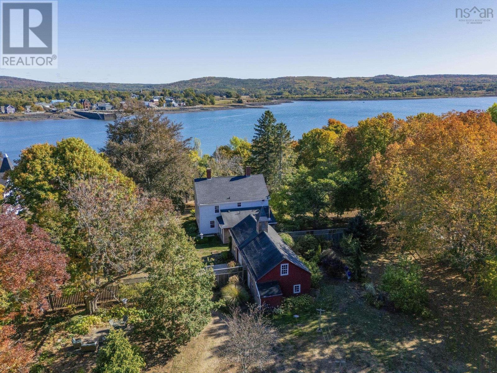 Property 8 of 38 of 5315 Granville Road