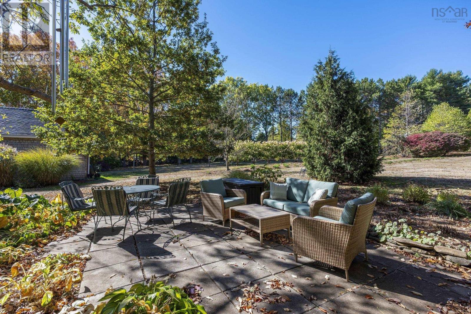 Property 4 of 38 of 5315 Granville Road