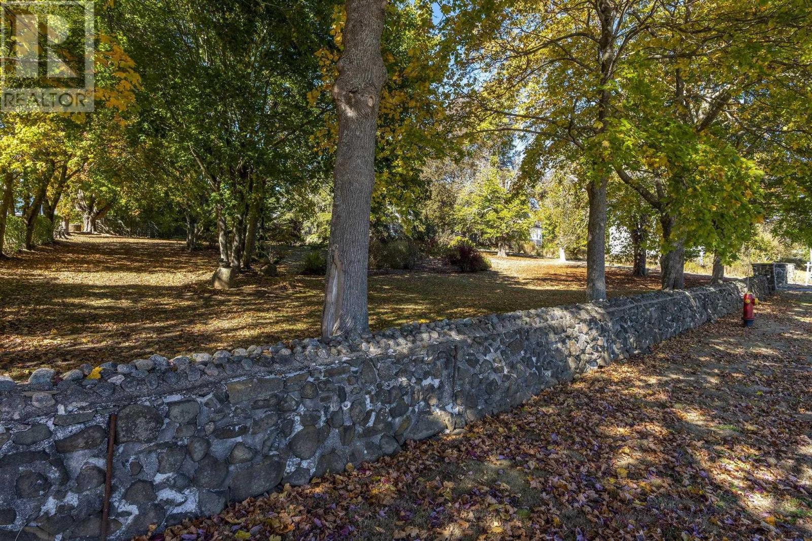 Property 6 of 38 of 5315 Granville Road